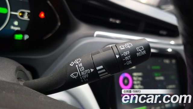 Chevrolet Bolt EV EV LT DLX 2019 — фото 22