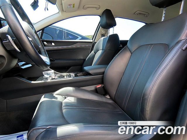 Kia K5 (III) 2.0 Prestige 2023 — фото 5