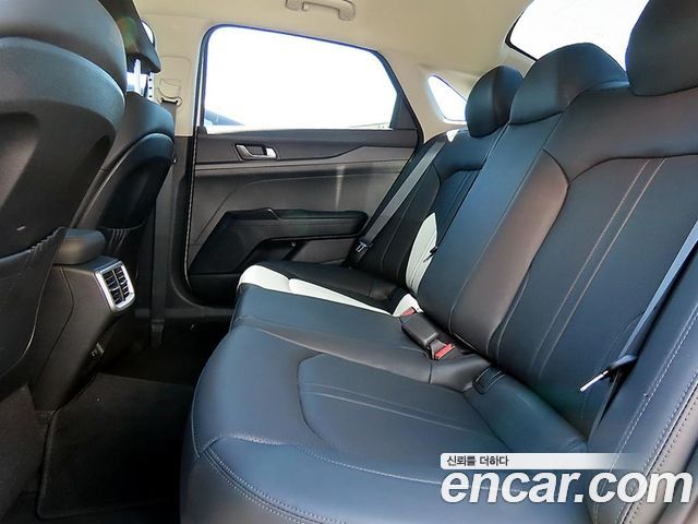 Kia K5 (III) 2.0 Prestige 2023 — фото 10