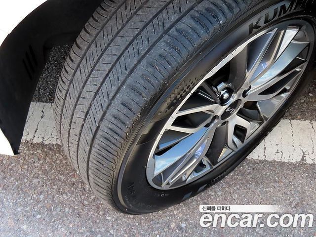 Kia K5 (III) 2.0 Prestige 2023 — фото 21