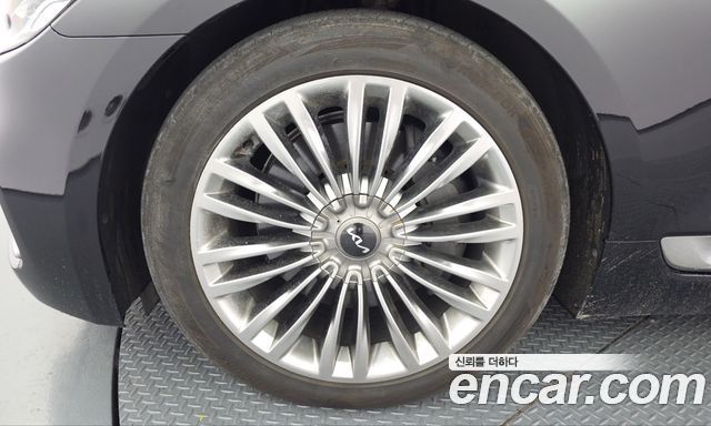Kia K9 3.8 GDI AWD PlatinumⅡ 2019 — фото 5