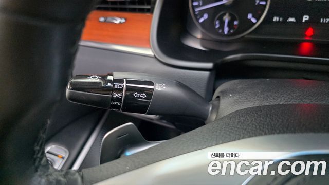 Kia K9 3.8 GDI AWD PlatinumⅡ 2019 — фото 38