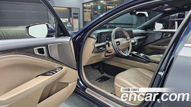 Kia K8 2.5 Gasoline 2WD Noblesse 2022 — фото 10
