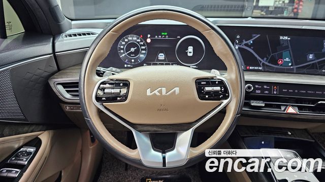 Kia K8 2.5 Gasoline 2WD Noblesse 2022 — фото 13