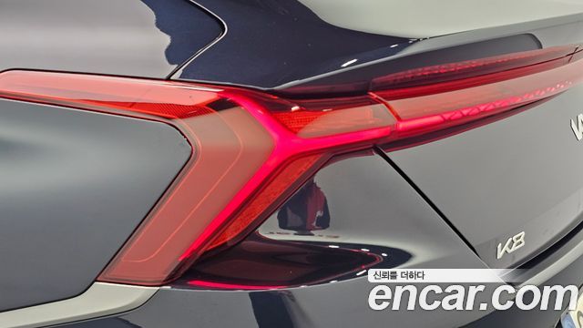 Kia K8 2.5 Gasoline 2WD Noblesse 2022 — фото 23