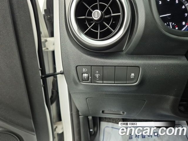 Hyundai Kona Gasoline 1.6 Turbo 2WD Modern 2022 — фото 21