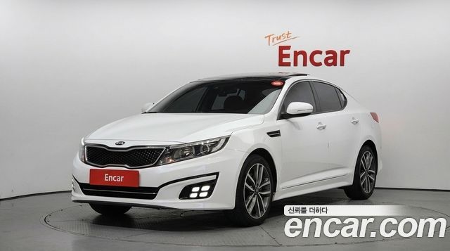 Kia K5 Luxury Trendy