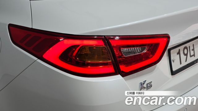 Kia K5 Luxury Trendy 2014 — фото 23