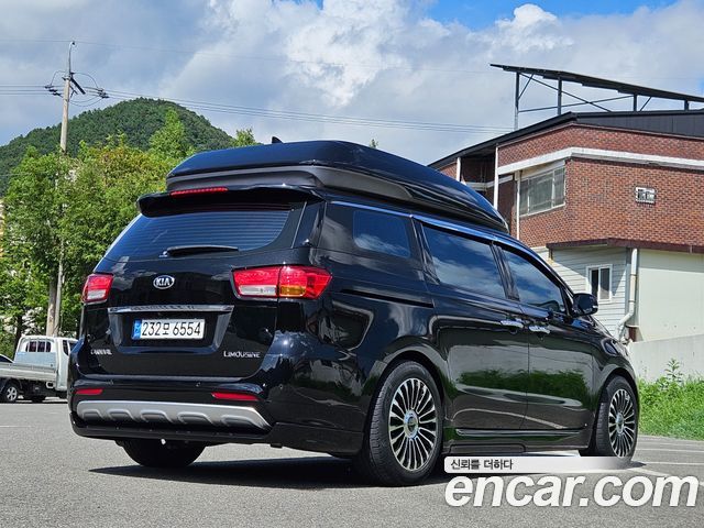 Kia Carnival 9-seater Hi-Limousine Prestige 2015 — фото 2