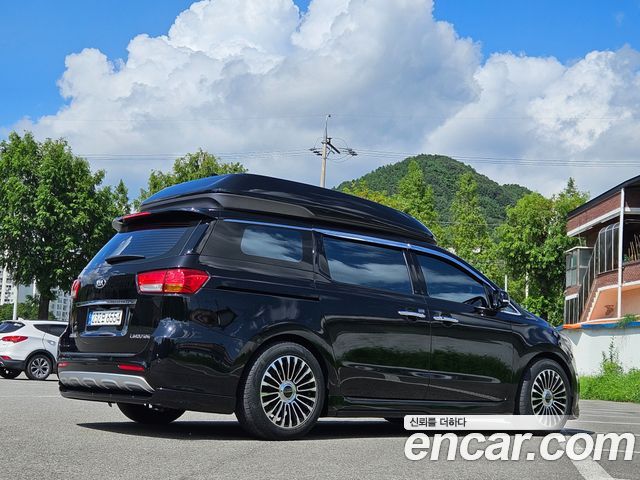Kia Carnival 9-seater Hi-Limousine Prestige 2015 — фото 4