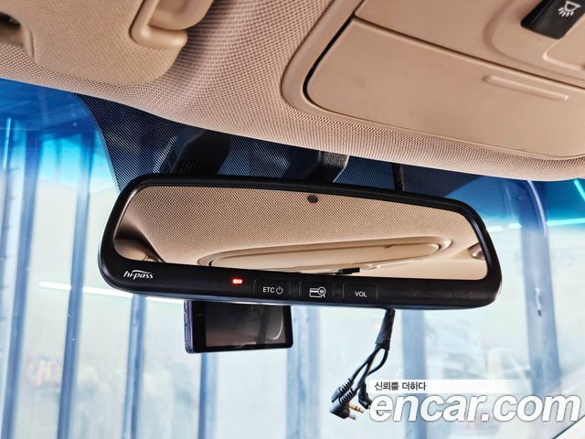 Kia Carnival 9-seater Hi-Limousine Prestige 2015 — фото 18