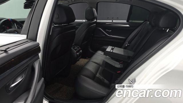 BMW 5 Series (F10) 528i xDrive 2015 — фото 15