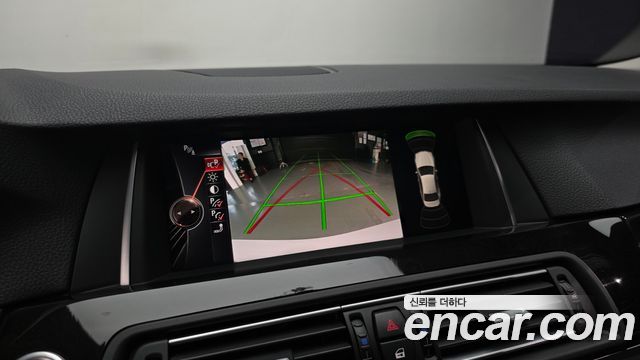 BMW 5 Series (F10) 528i xDrive 2015 — фото 20