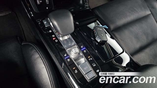 Kia K7 Premier 2.5 GDI Noblesse 2021 — фото 9