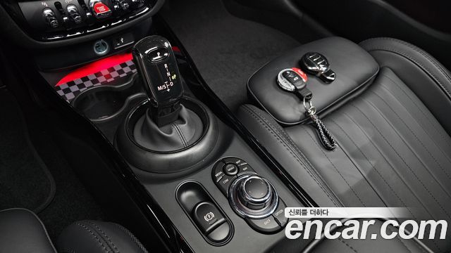 MINI Cooper S Clubman JCW 2nd Gen 2024 — фото 9