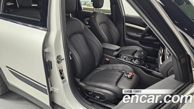 MINI Cooper S Clubman JCW 2nd Gen 2024 — фото 12