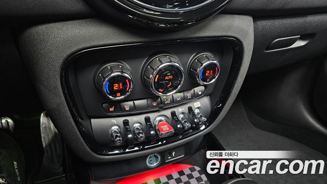 MINI Cooper S Clubman JCW 2nd Gen 2024 — фото 35