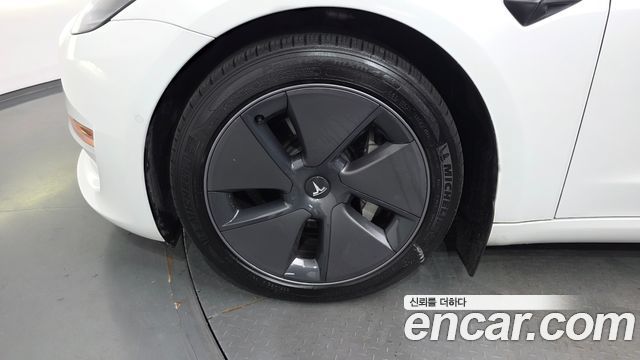 Tesla Model 3 Long Range AWD 2021 — фото 5