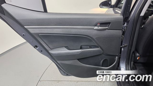 Hyundai Avante (AD) 1.6 Style 2019 — фото 25