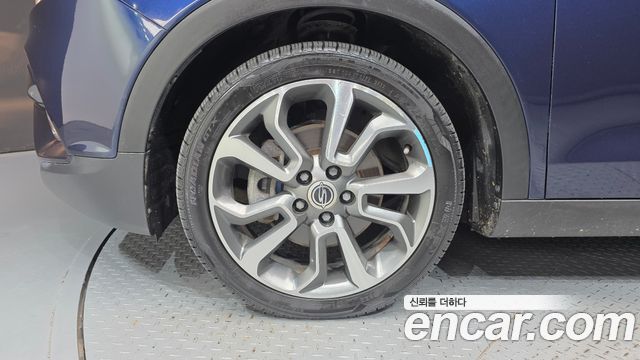 KG Mobility (SsangYong) Tivoli Diesel VX 2WD 2016 — фото 5