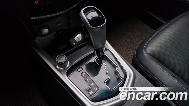 KG Mobility (SsangYong) Tivoli Diesel VX 2WD 2016 — фото 9
