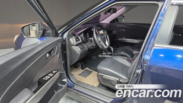 KG Mobility (SsangYong) Tivoli Diesel VX 2WD 2016 — фото 10
