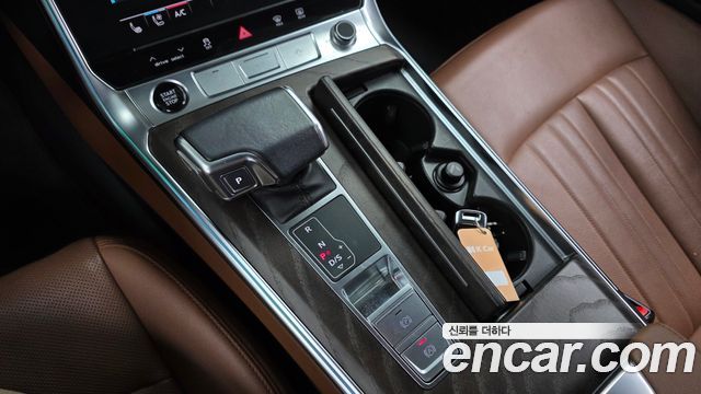 Audi A6 (C8) 45 TFSI Quattro Premium 2022 — фото 9