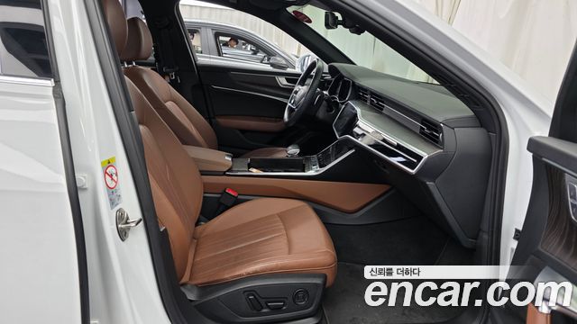 Audi A6 (C8) 45 TFSI Quattro Premium 2022 — фото 11