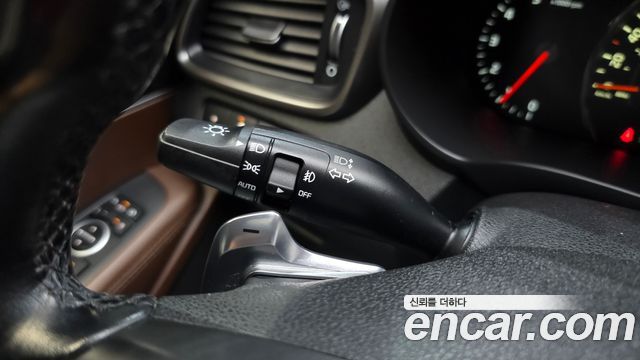 Kia Sorento Diesel 2.2 2WD Noblesse Special 2017 — фото 29