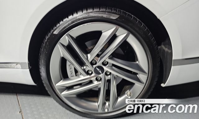 Genesis G80 (RG3) Gasoline 2.5 Turbo AWD 2025 — фото 21