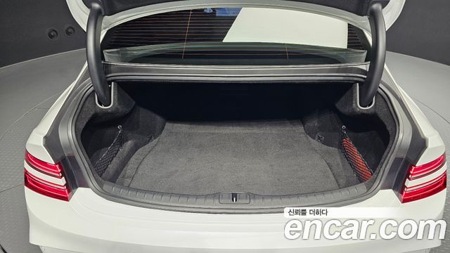 Genesis G80 (RG3) Gasoline 2.5 Turbo AWD 2025 — фото 27