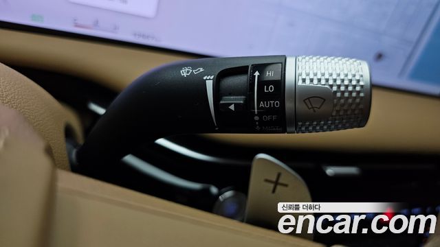 Genesis G80 (RG3) Gasoline 2.5 Turbo AWD 2025 — фото 28