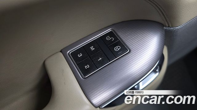 Land Rover Range Rover Sport (II) 3.0 SDV6 HSE 2014 — фото 19