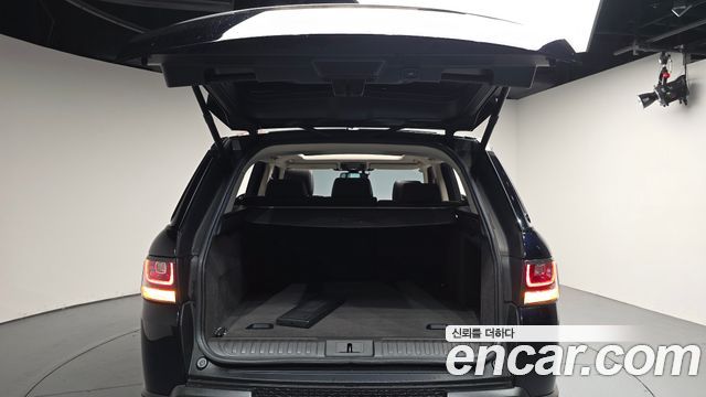 Land Rover Range Rover Sport (II) 3.0 SDV6 HSE 2014 — фото 20