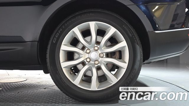 Land Rover Range Rover Sport (II) 3.0 SDV6 HSE 2014 — фото 21