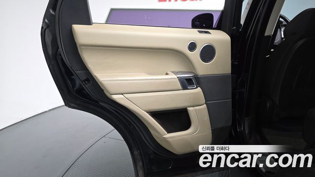 Land Rover Range Rover Sport (II) 3.0 SDV6 HSE 2014 — фото 25