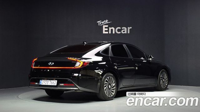 Hyundai Sonata Hybrid (DN8) Premium Plus 2023 — фото 2