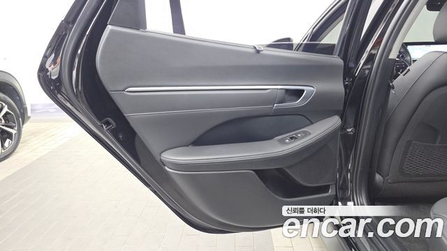 Hyundai Sonata Hybrid (DN8) Premium Plus 2023 — фото 25