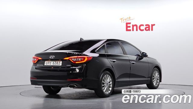 Hyundai Sonata (LF) 2.0 Smart 2015 — фото 2