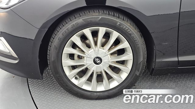 Hyundai Sonata (LF) 2.0 Smart 2015 — фото 5