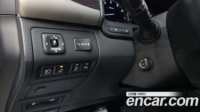 Lexus LS460 AWD XF40 2016 — фото 13