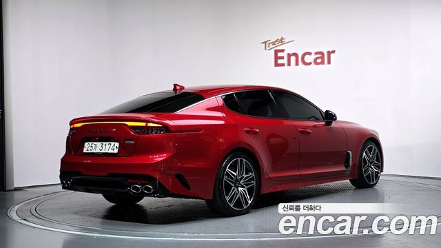 Kia Stinger 3.3 Turbo AWD GT 2018 — фото 2
