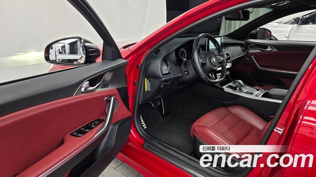 Kia Stinger 3.3 Turbo AWD GT 2018 — фото 10