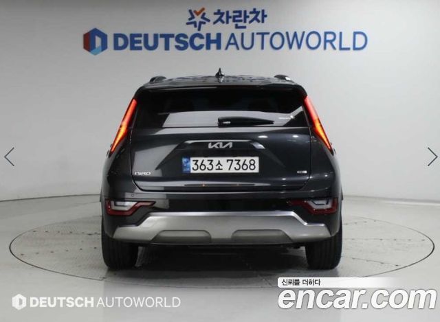 Kia Niro Signature 2022 — фото 4