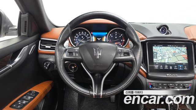Maserati Ghibli 3.0 Diesel 3rd 2017 — фото 13