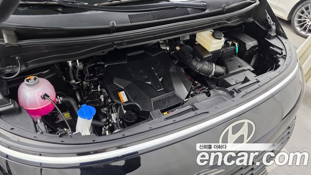 Hyundai Staria L3.5 Cargo 3-Seater Modern 2026 — фото 6