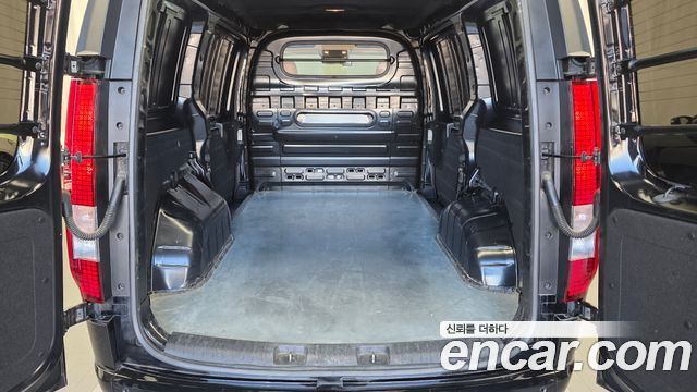 Hyundai Staria L3.5 Cargo 3-Seater Modern 2026 — фото 20