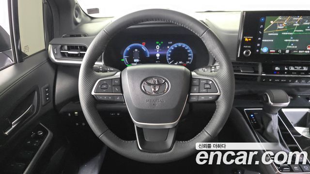 Toyota Sienna (IV) 2.5 Hybrid 2WD 2025 — фото 13