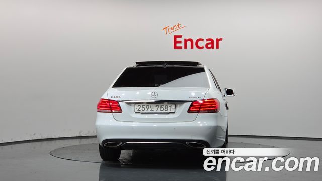 Mercedes-Benz E-Class (W212) E250 BlueTec 4MATIC AV 2015 — фото 4