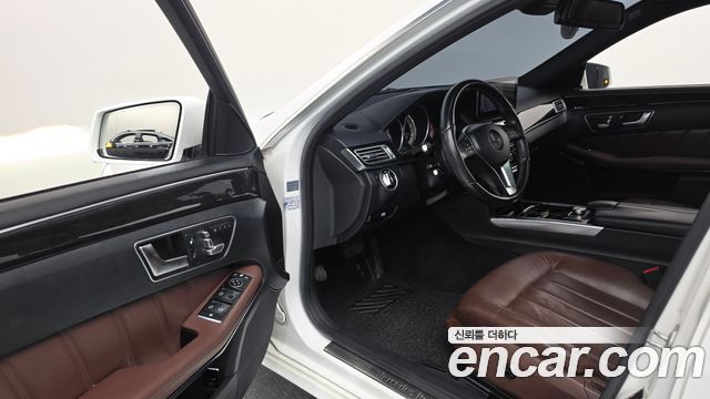 Mercedes-Benz E-Class (W212) E250 BlueTec 4MATIC AV 2015 — фото 10